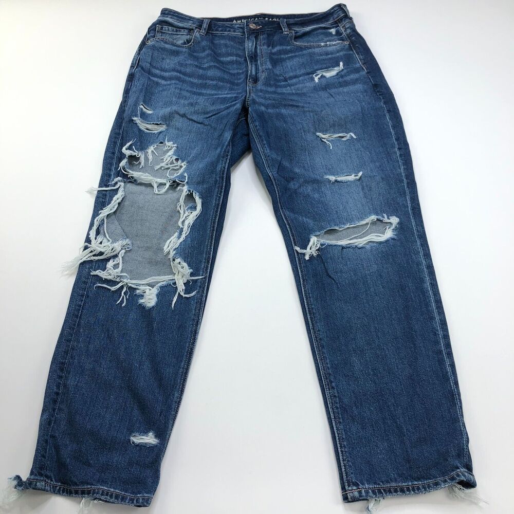 American Eagle Mom Jean 14 (Fits 33W 28L) High Rise Distressed Jeans